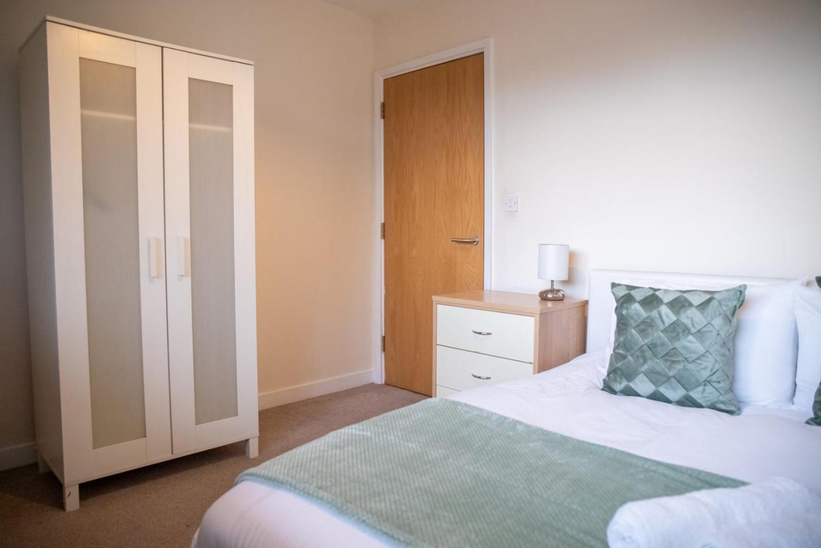 Leeds Vibrant 2 Bedroom Sleeps 4 Eksteriør billede