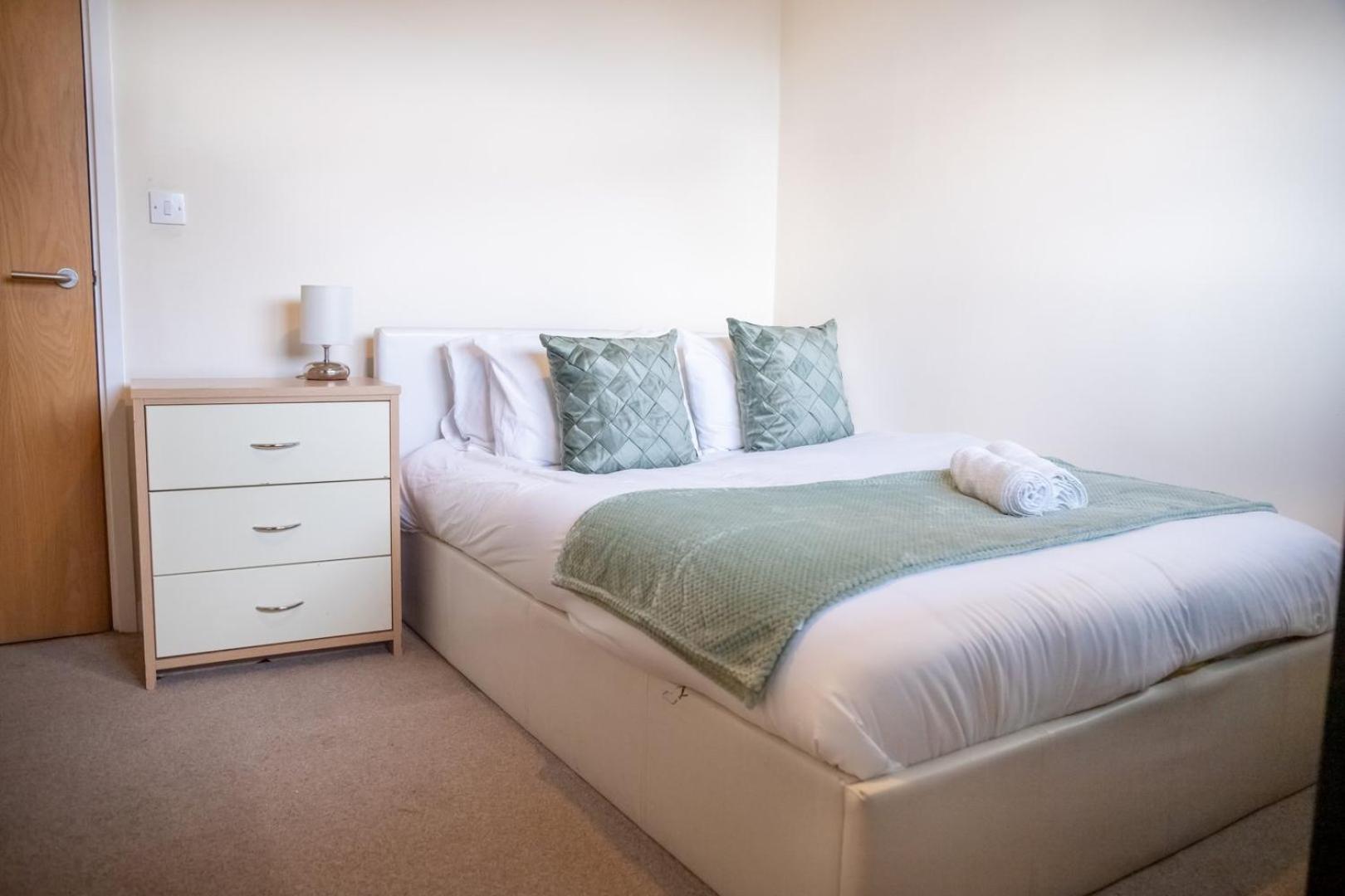 Leeds Vibrant 2 Bedroom Sleeps 4 Eksteriør billede